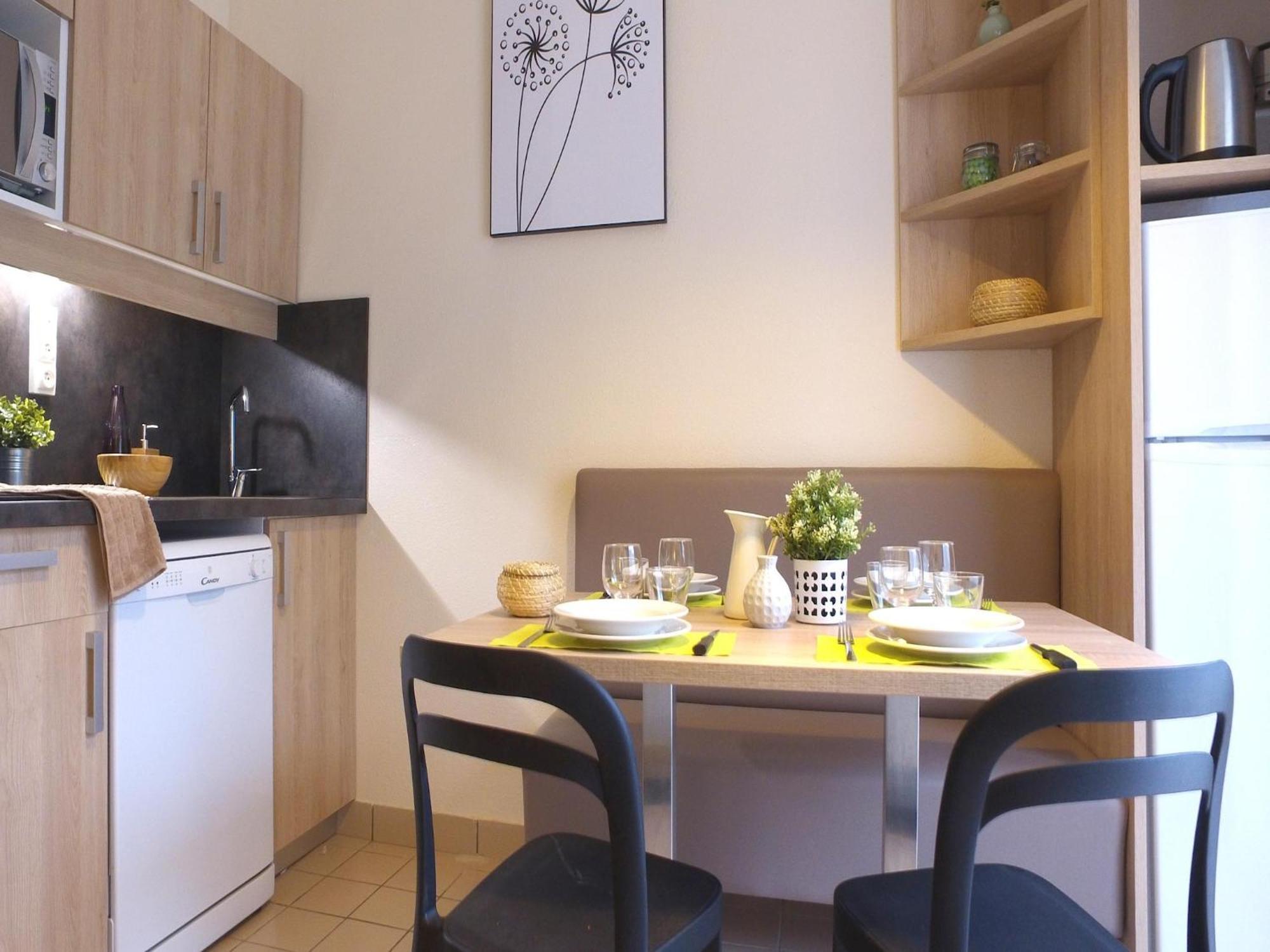 2 Room Gite For 4 People Semur-en-Auxois Exterior photo